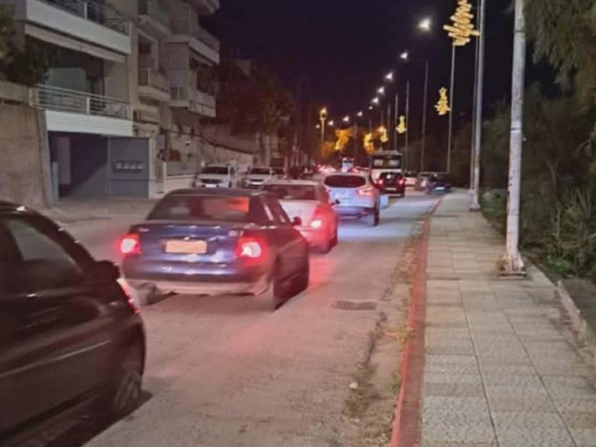 Παρέλυσε η Χαλκίδα από το μπλόκο των αγροτών