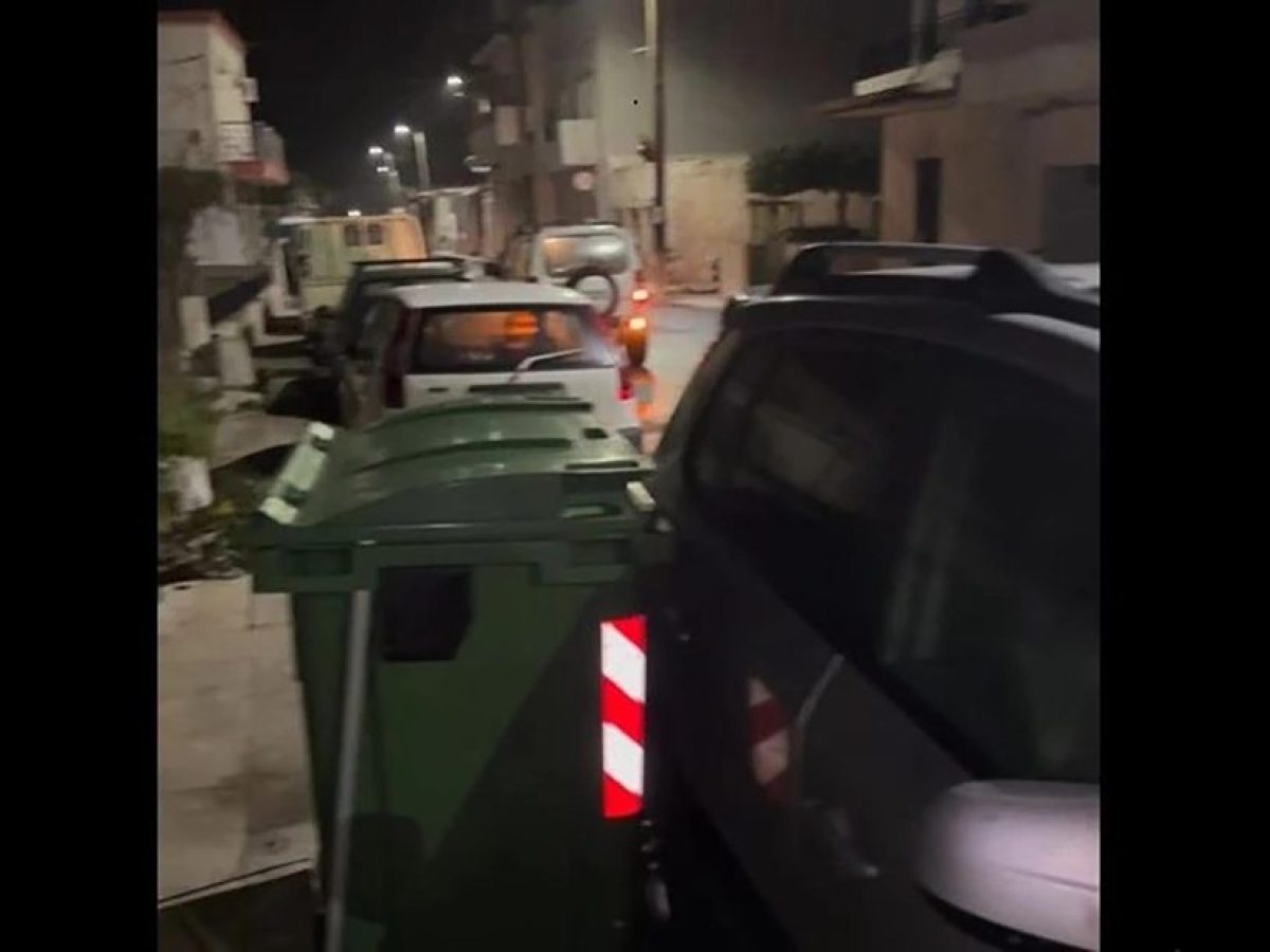Παρκάρισμα μπροστά σε κάδο; Έρχεται το πρόστιμο μετά από καταγγελία