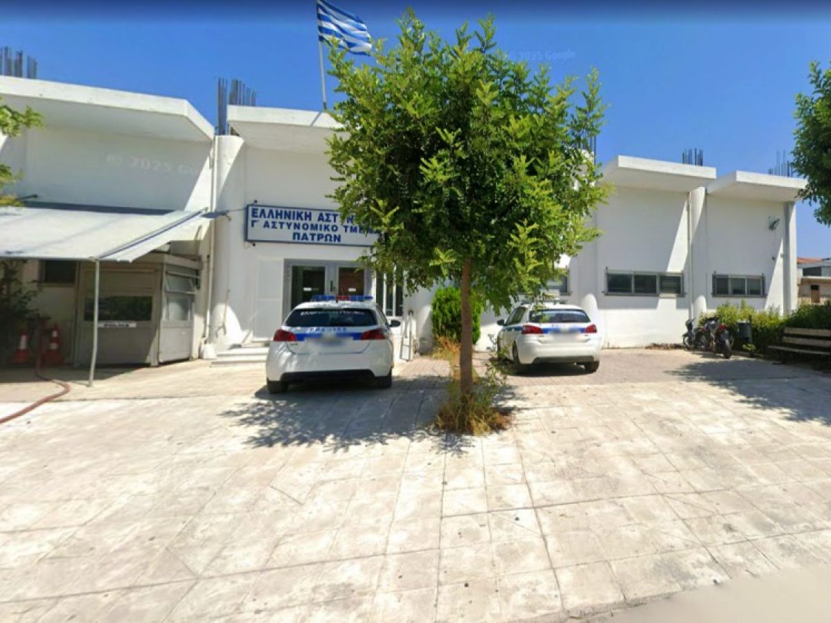 Πάτρα: Έριξε αυγά σε Αστυνομικό Τμήμα και περιπολικό – Συνελήφθη επί τόπου