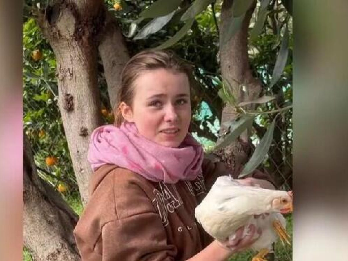 Πάτρα: Το «θρίλερ» με την εξαφάνιση της 16χρονης Λόρας – Τι λένε ο πατέρας και η φίλη της αγνοούμενης