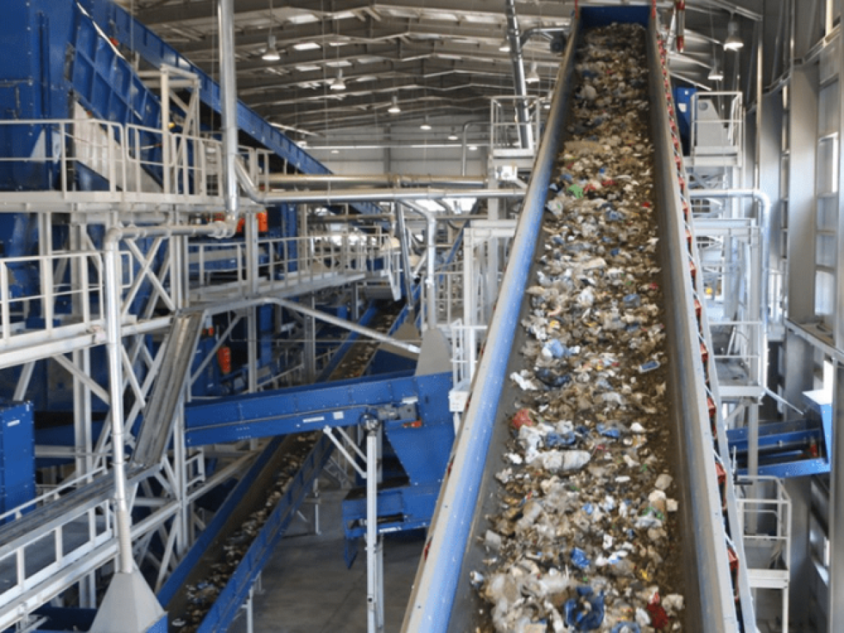 Περιφέρεια Ν. Αιγαίου: Δημοπράτηση υποδομών διαχείρισης απορριμμάτων Σύρου-Μυκόνου-Πάρου προϋπολογισμού 194,92 εκατ. €