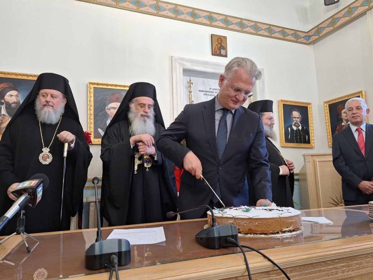 Περιφέρεια Πελοποννήσου: Υπόσχεται αποτελέσματα,   το παρελθόν ωστόσο προβληματίζει