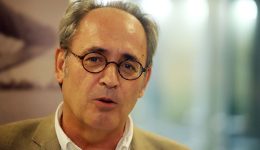 periodia-stin-plimmiroplikti-pieria-tou