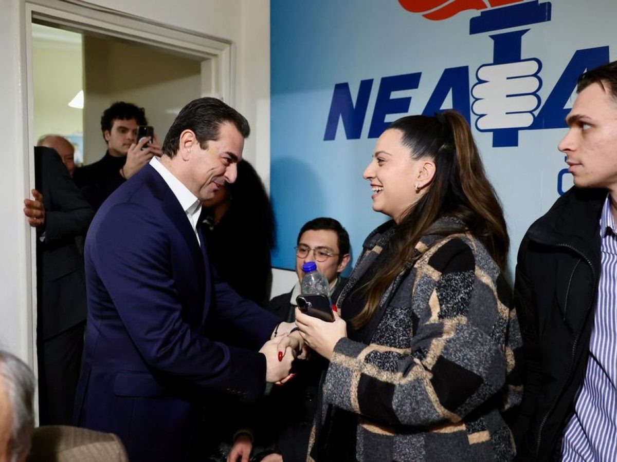 Περιοδεία του Κώστα Σκρέκα στην Κέρκυρα (ΦΩΤΟ)