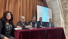 petaxe-to-karfi-tou-o-Αndreas