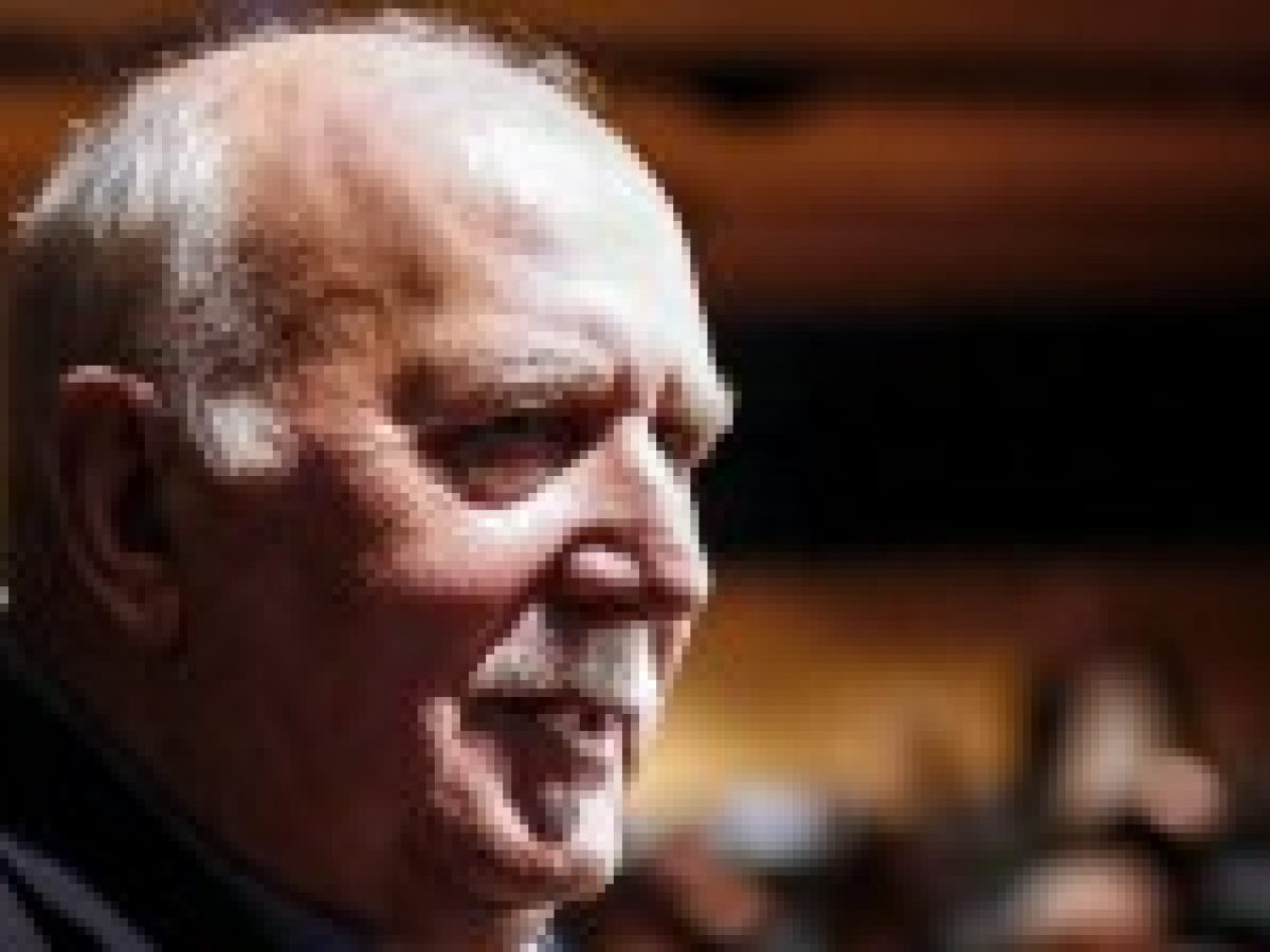 Πέθανε ο δημοσιογράφος Γιώργος Παπαδάκης