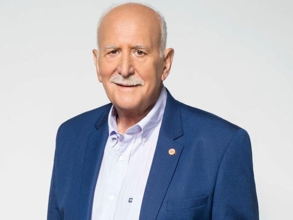 Πέθανε ο Γιώργος Παπαδάκης