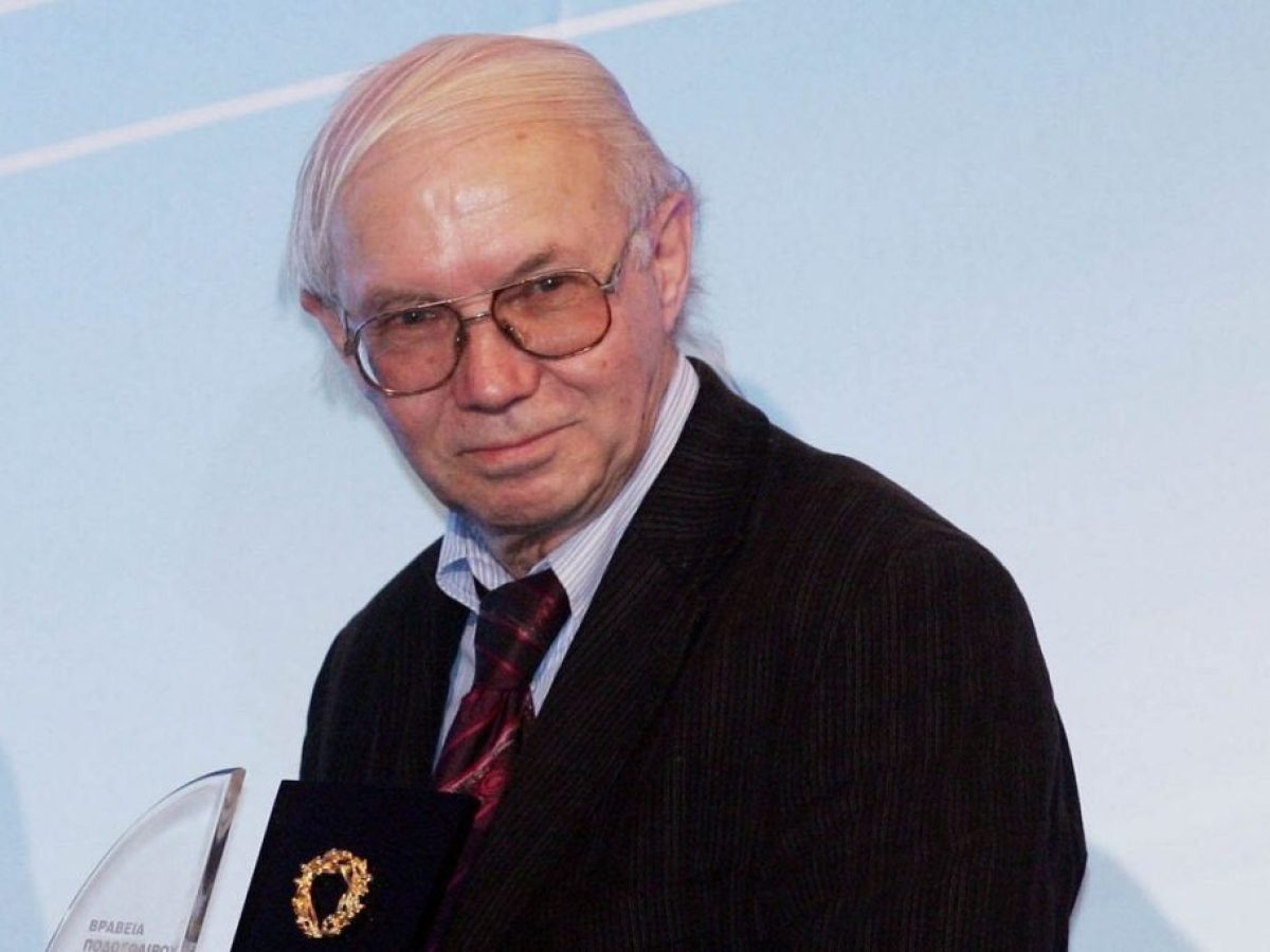 Πέθανε ο Σταύρος Πετρακόπουλος