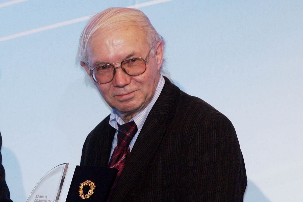 pethane-o-stavros-petrakopoulos