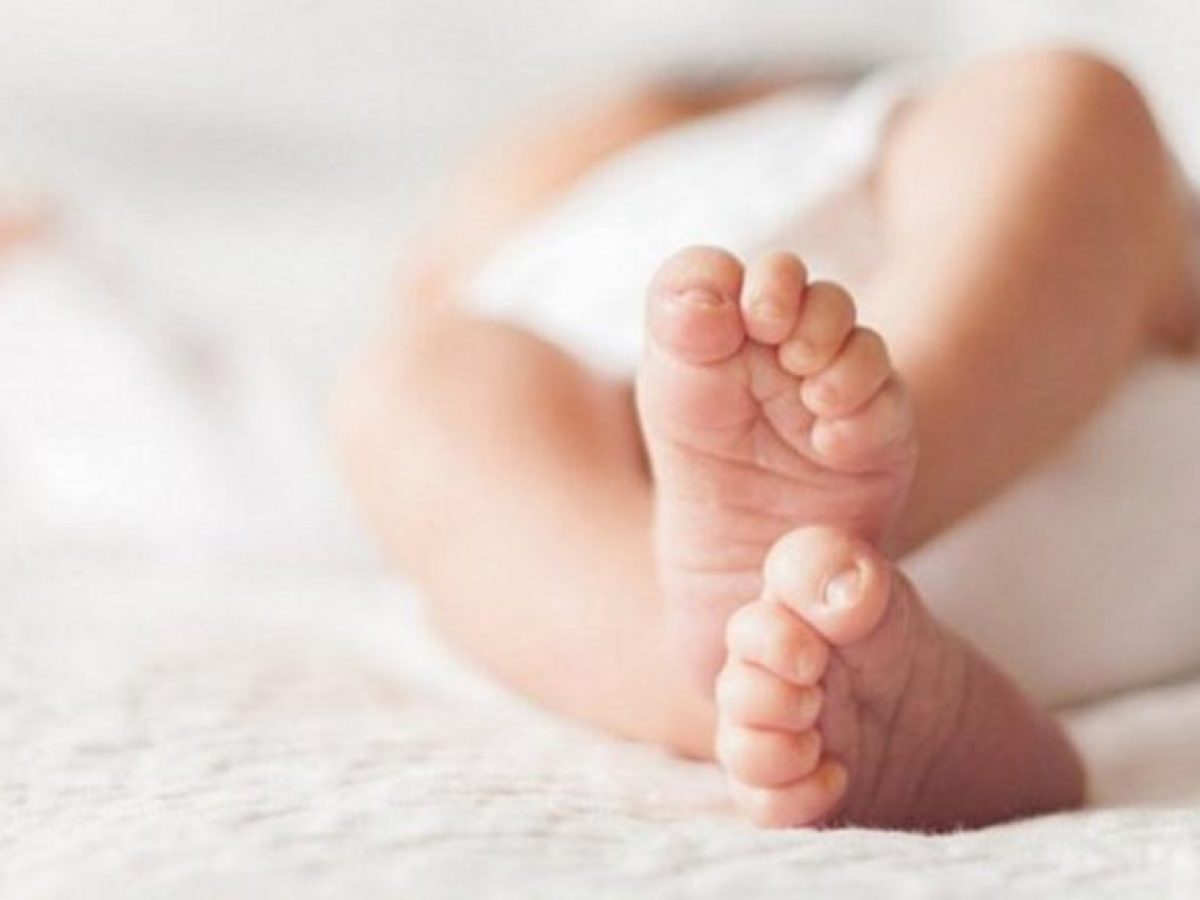 Ποιος μήνας «γεννά» τα περισσότερα μωρά και ποιος τα λιγότερα, σύμφωνα με τον ΟΗΕ