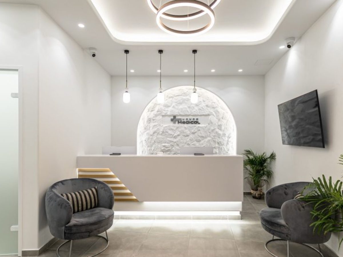 Πλήρες πρόγραμμα ιατρικών ειδικοτήτων τον Ιανουάριο στο Naxos Medical