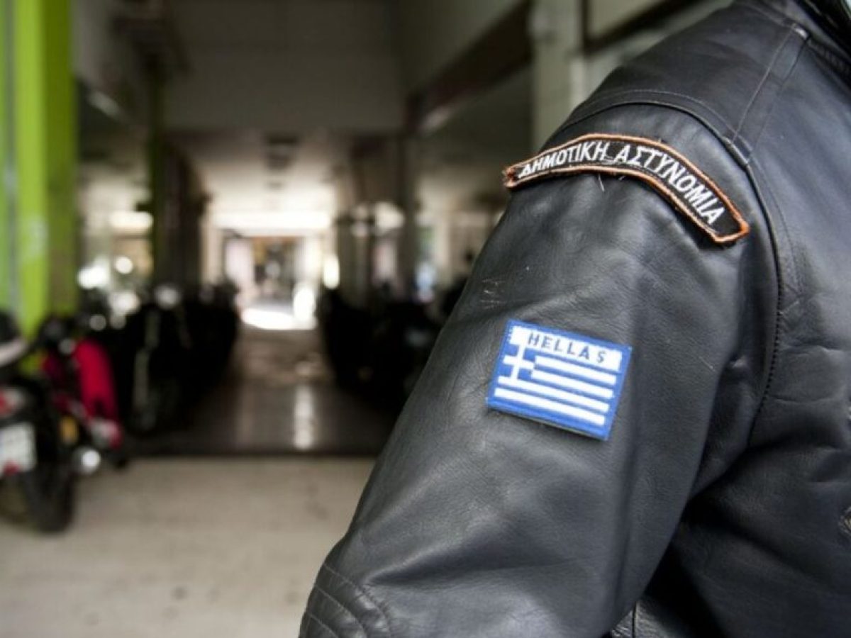 &Pi;ό&sigma;&omicron;&iota; &Delta;&eta;&mu;&omicron;&tau;&iota;&kappa;&omicron;ί &Alpha;&sigma;&tau;&upsilon;&nu;&omicron;&mu;&iota;&kappa;&omicron;ί &delta;&iota;&omicron;&rho;ί&sigma;&tau;&eta;&kappa;&alpha;&nu; &sigma;&tau;&omicron; &Delta;ή&mu;&omicron; &Alpha;&rho;&gamma;&omicron;&sigma;&tau;&omicron;&lambda;ί&omicron;&upsilon; (&Phi;&Epsilon;&Kappa;)