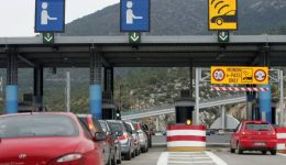 poso-kostizi-ena-taxidi-me