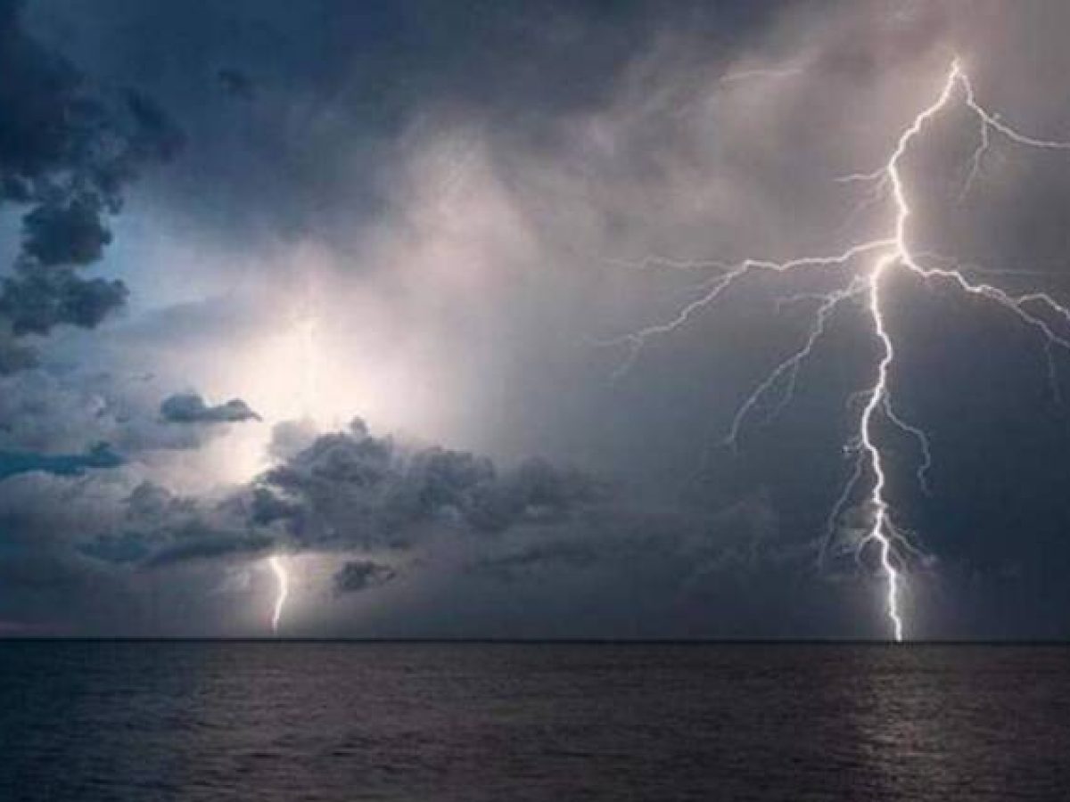 Προειδοποίηση για «σοβαρή κακοκαιρία» – Προ των πυλών επίμονες βροχές και καταιγίδες στα δυτικά