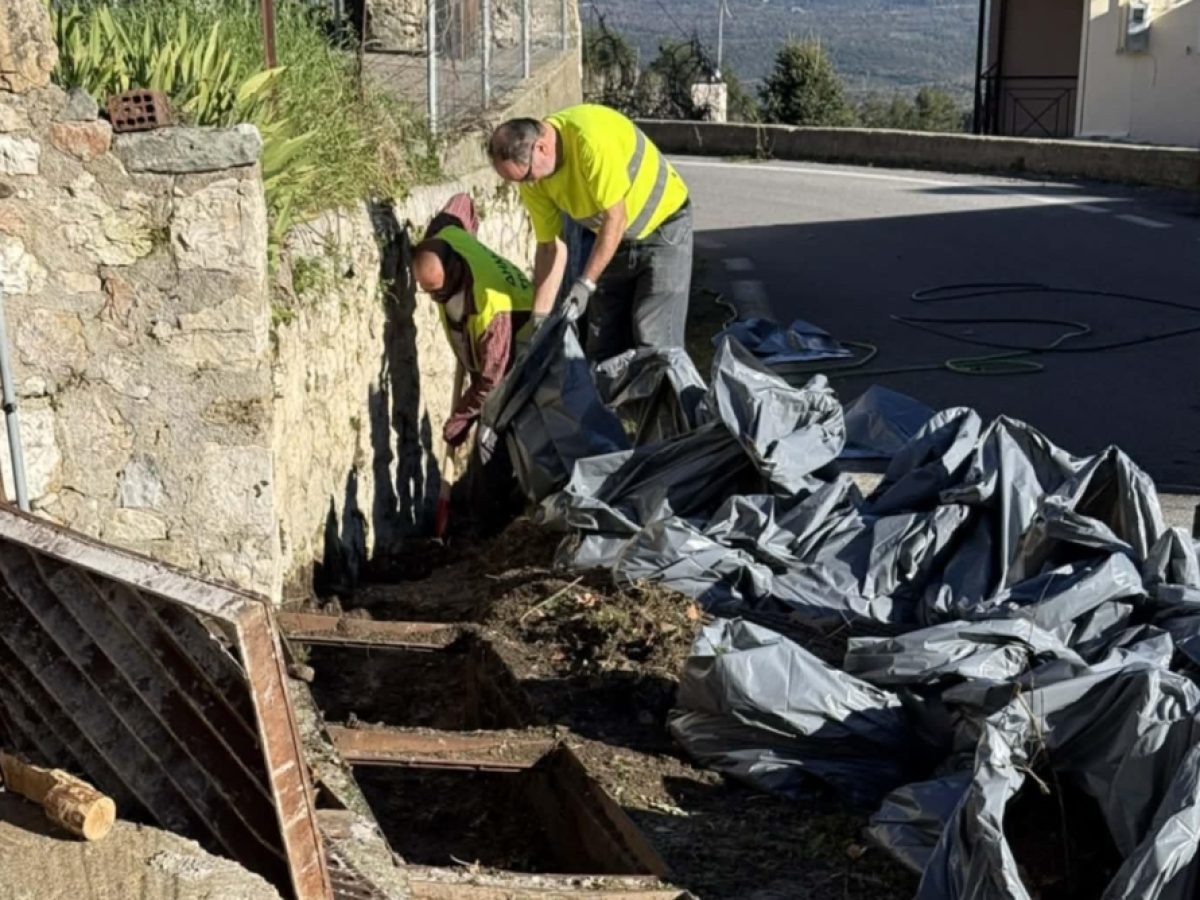 Προληπτικός καθαρισμός φρεατίων και αυλακιών στο Γεωργίτσι