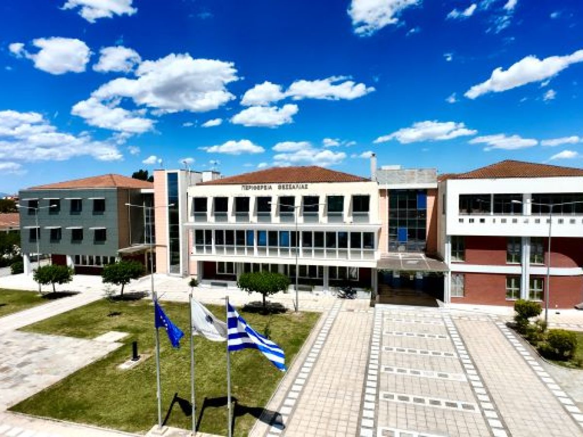 Προμήθεια 43 οχημάτων και μηχανημάτων για εξοπλισμό πολιτικής προστασίας  από την Περιφέρεια – Τι θα πάρουν οι δήμοι της Π.Ε Τρικάλων