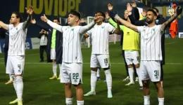 protofanes-senario-pos-o-levadiakos