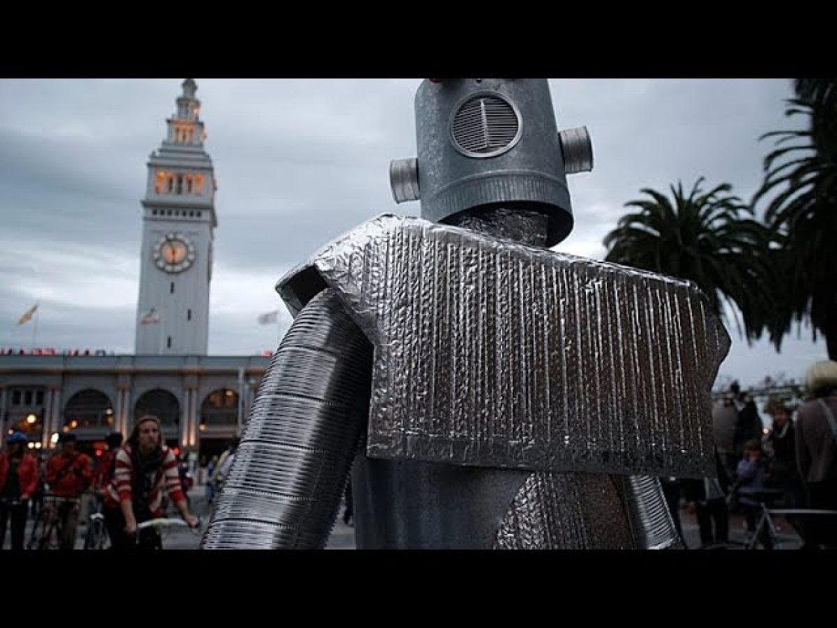 Ρομπότ παρελαύνουν στους δρόμους του Νταβός