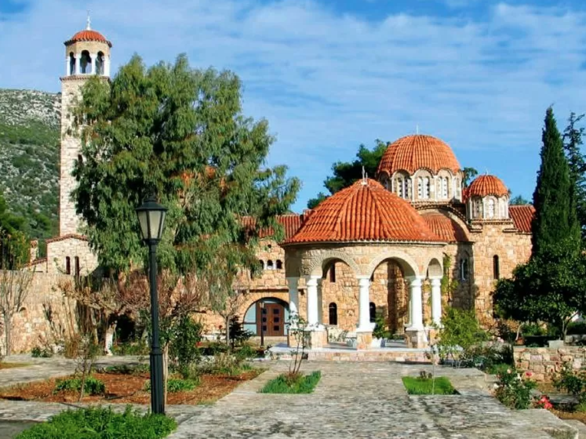 Σαν σήμερα πριν 76 χρόνια η Μοναχή Μακαρία βρήκε τα λείψανα του Αγίου Εφραίμ (vids)