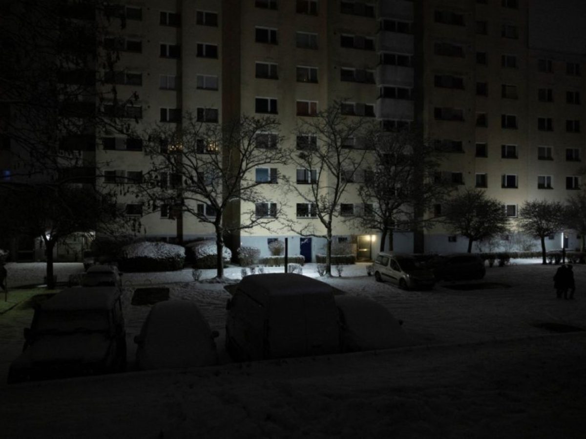 Σε εμπρησμό οφείλεται το μαζικό μπλακ άουτ στο Βερολίνο – Η οργάνωση που ανέλαβε την ευθύνη
