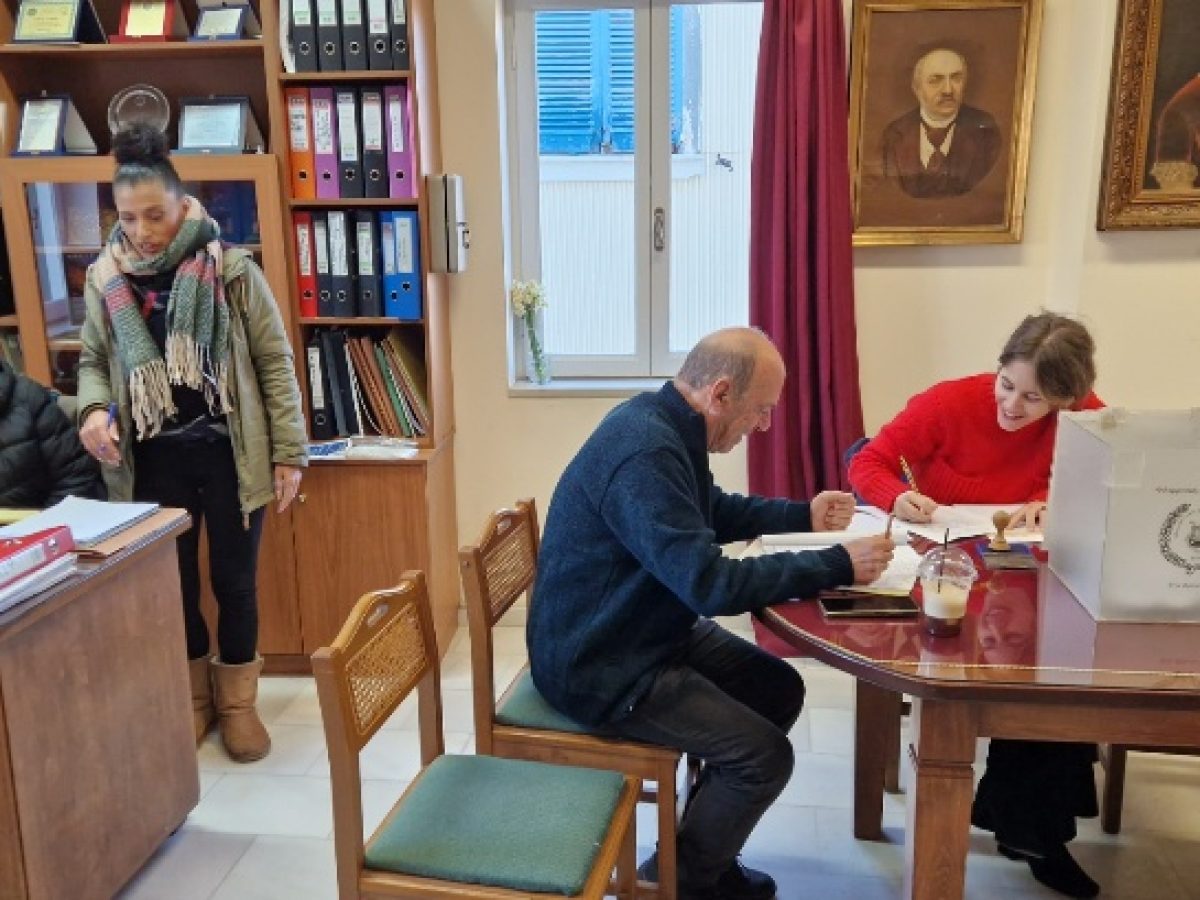 Σε εξέλιξη οι εκλογές της Φιλαρμονικής