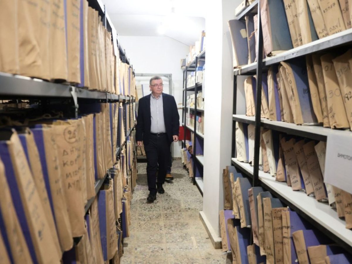 Σε ψηφιοποίηση των αρχείων θα προχωρήσει ο δήμος Κορινθίων