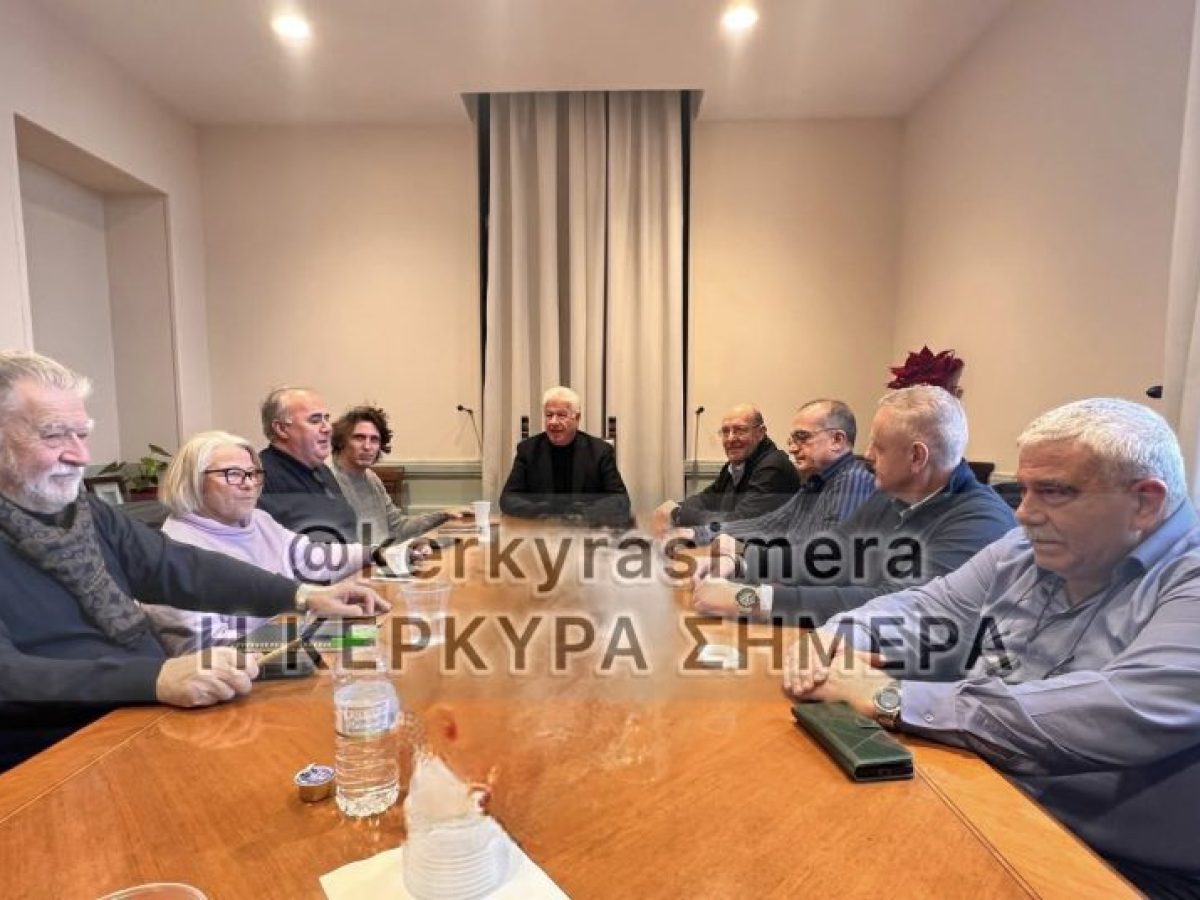 Σε τροχιά υλοποίησης μεγάλα έργα υποδομών στο νησί -Ενημέρωση τουριστικών φορέων από τον Γ.Τρεπεκλή