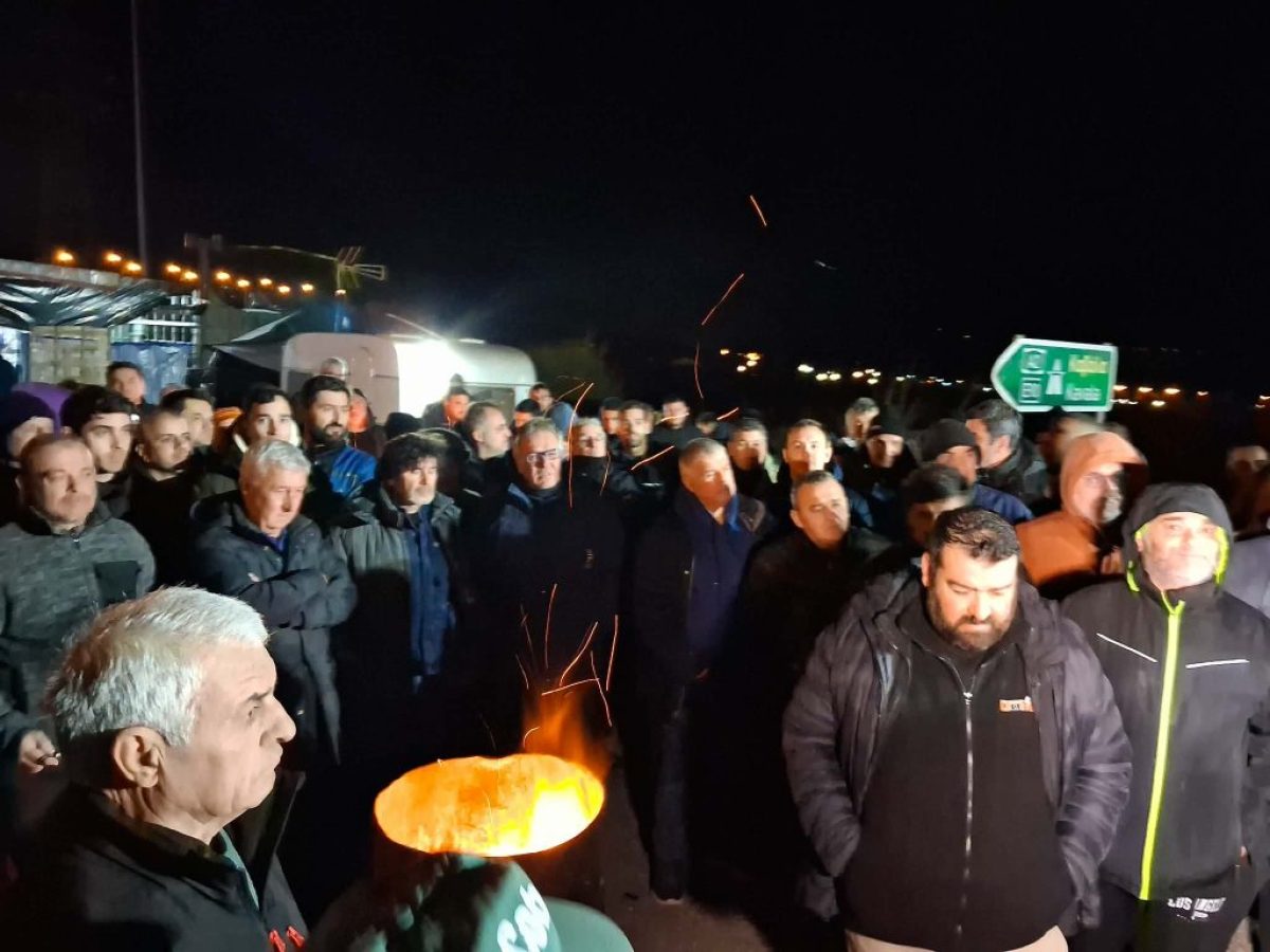 Σέρρες: Αποχωρούν αύριο τα τρακτέρ από το μπλόκο των Κερδυλίων