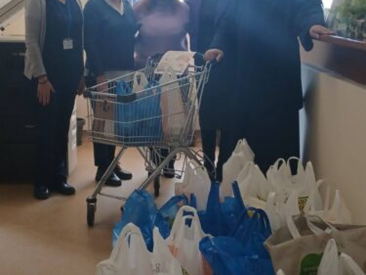 Συγκέντρωση τροφίμων και ειδών πρώτης ανάγκης από το Γενικό Νοσοκομείο Γρεβενών