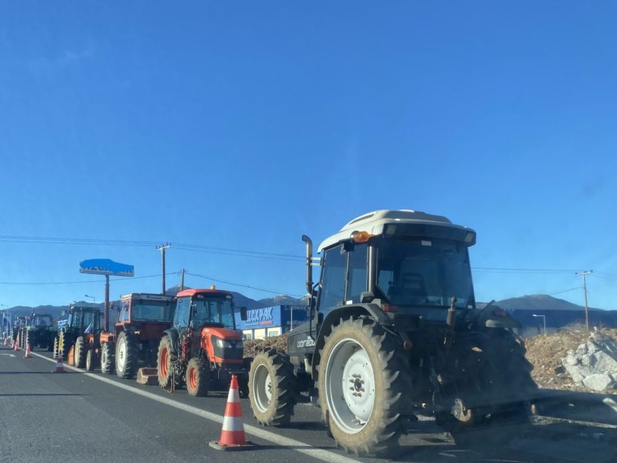 Συλλαλητήριο παραγωγών στη Νεμέα Κορινθίας