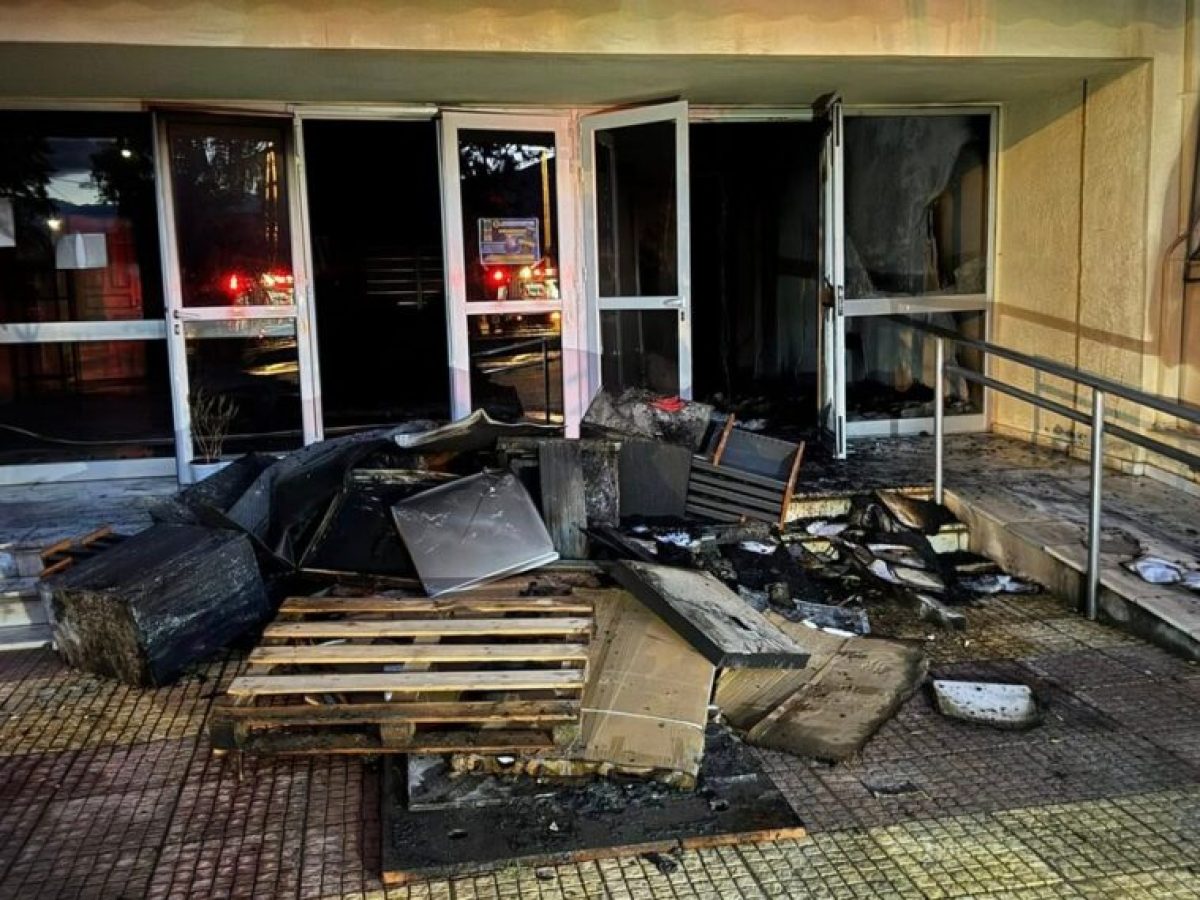 Σύλληψη 15χρονου μαθητή για εμπρησμό σε σχολεία της Ιτέας