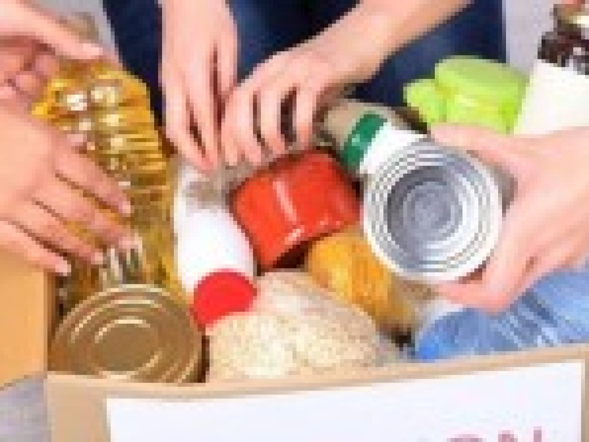 Συλλογή τροφίμων για τους αστέγους από τους μαθητές του Μουσικού Σχολείου Λευκάδας