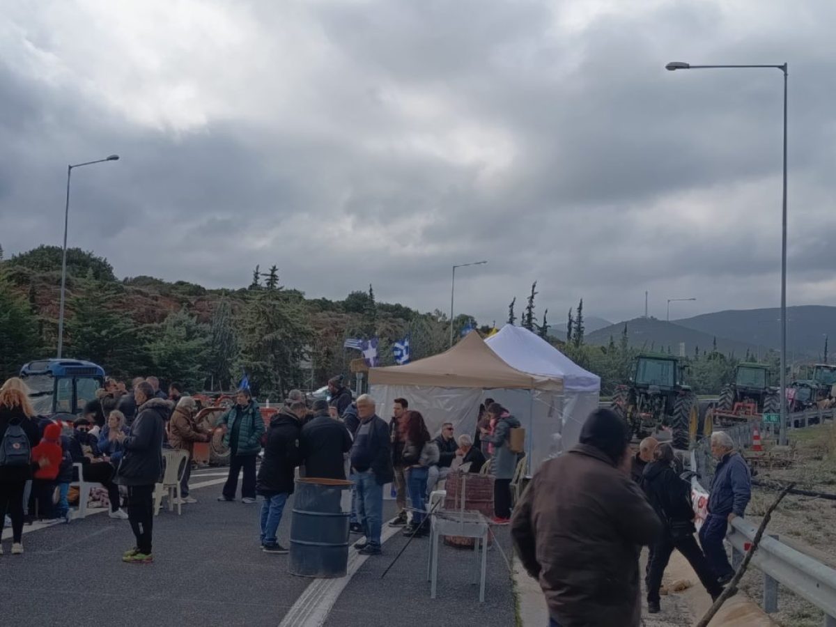 Σύλλογος Ιδιωτικών Υπαλλήλων Ν. Κορινθίας: Παρέμβαση αλληλεγγύης στο μπλόκο των αγροτών στην Αρχαία Νεμέα