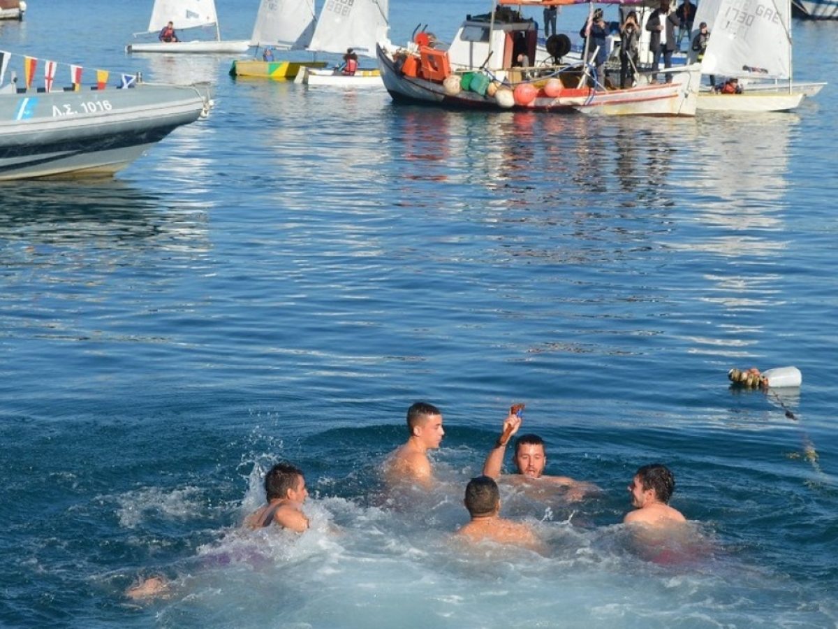 «Σήμερα τα Φώτα και ο Φωτισμός…»: Η Λακωνία εορτάζει τα Θεοφάνια