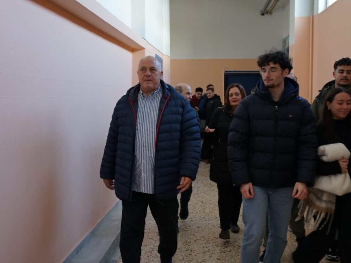 Συνάντηση δημάρχου Βόλου με μαθητές του 3ου ΓΕΛ