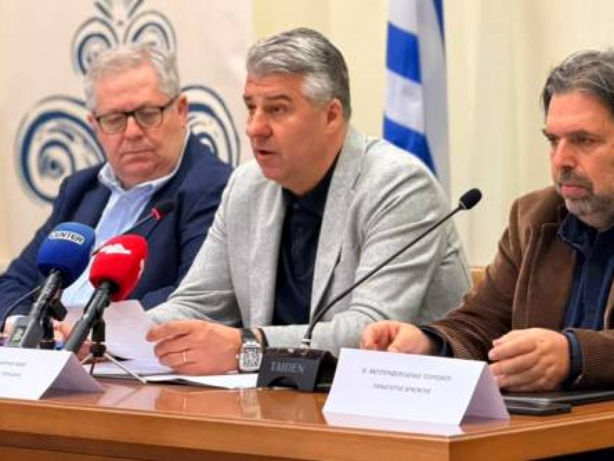 Συνάντηση εργασίας «Air Connect»: ο Χ. Τοψίδης μίλησε για τις αναπτυξιακές προοπτικές του αεροδρομίου της Αλεξανδρούπολης