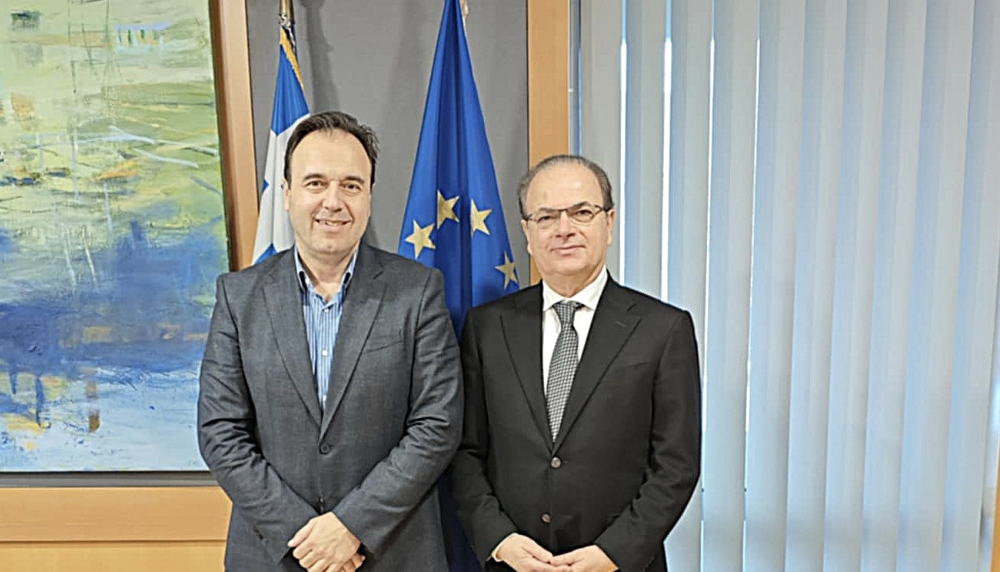 sinantisi-papastergiou-&ndash;-marinaki-gia-1