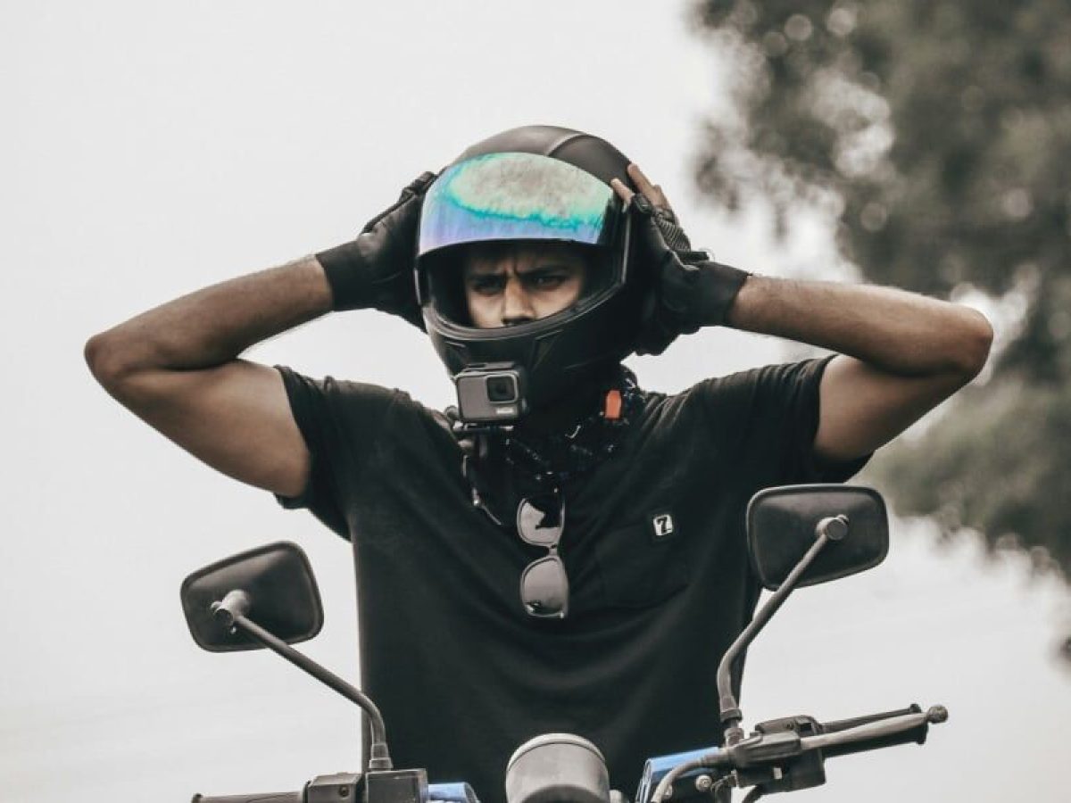 Συνεχίζονται οι εντατικοί έλεγχοι στην Κεντρική Μακεδονία για τη χρήση προστατευτικού κράνους