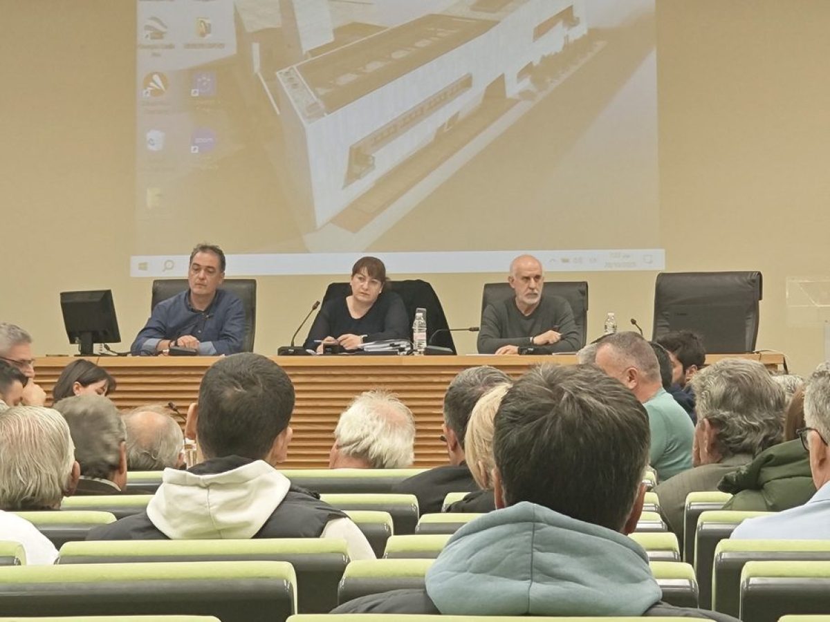 Συνεδριάζει τη Δευτέρα το Δημοτικό Συμβούλιο Κοζάνης για τέλη και τιμολογιακή πολιτική