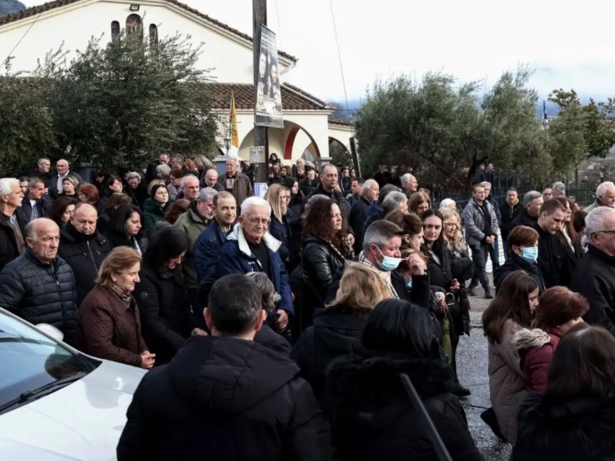 Σιωπηλό αντίο με αναπάντητα “γιατί” για την Αναστασία Νάσιου