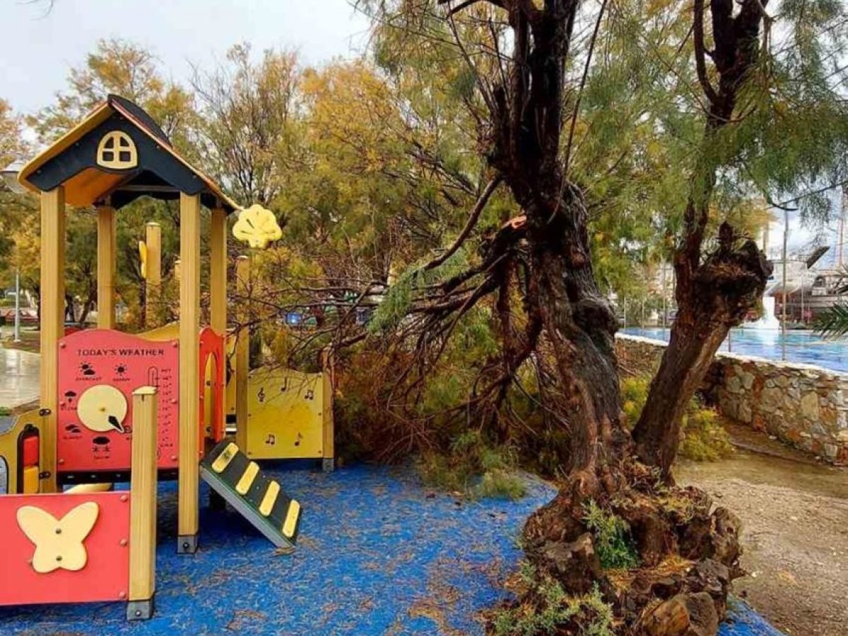 Σύρος: Προσωρινό κλείσιμο παιδικής χαράς στο ΑΚΔΕ