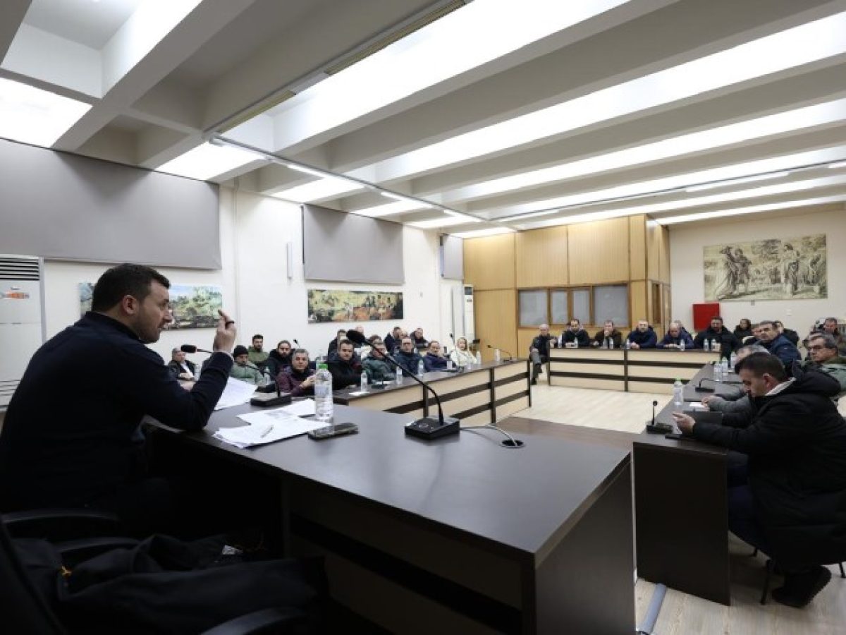 Σύσκεψη Αβραμόπουλου με τους Κοινοτάρχες των Μετεώρων