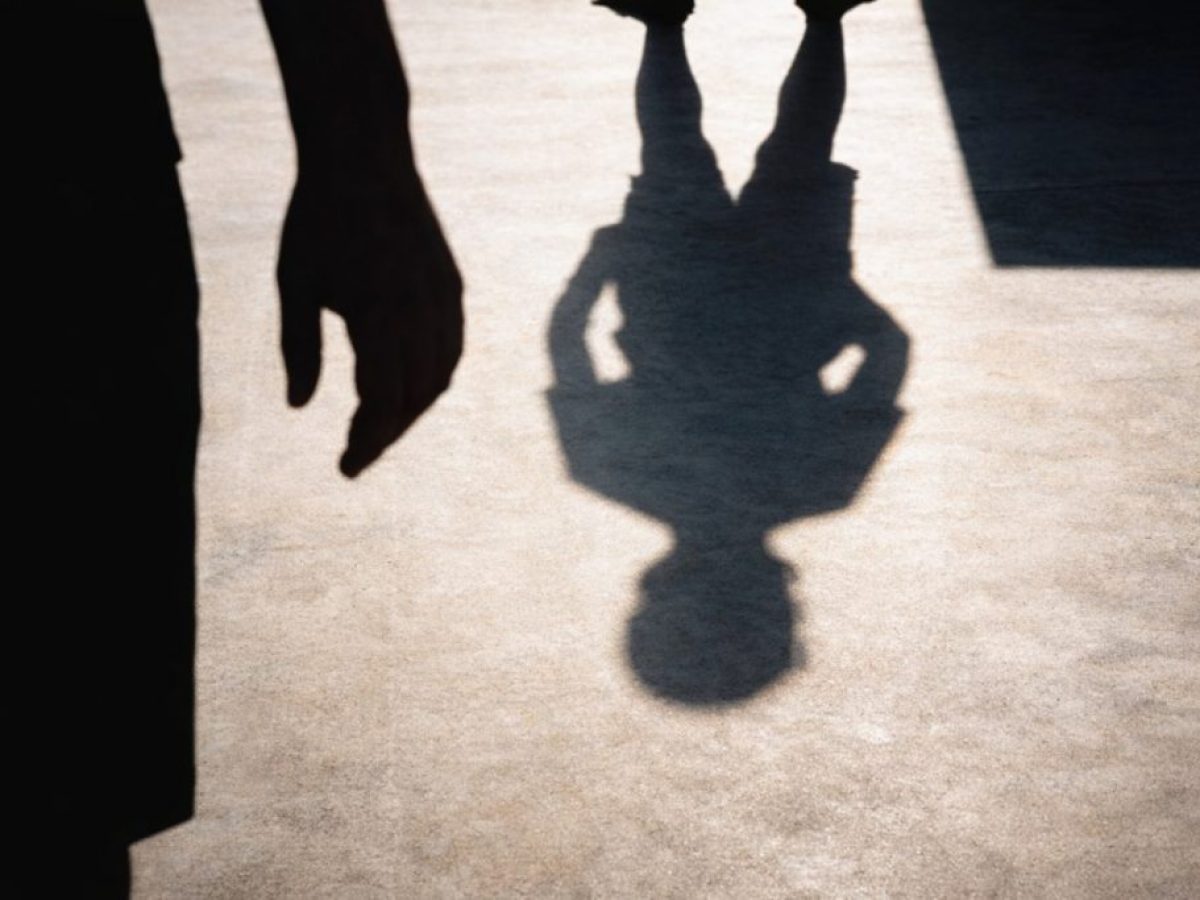 Σοκ: Μαθητής δημοτικού έβγαλε αυτοσχέδιο «σουγιά» και απείλησε άλλο παιδί στο προαύλιο του σχολείου