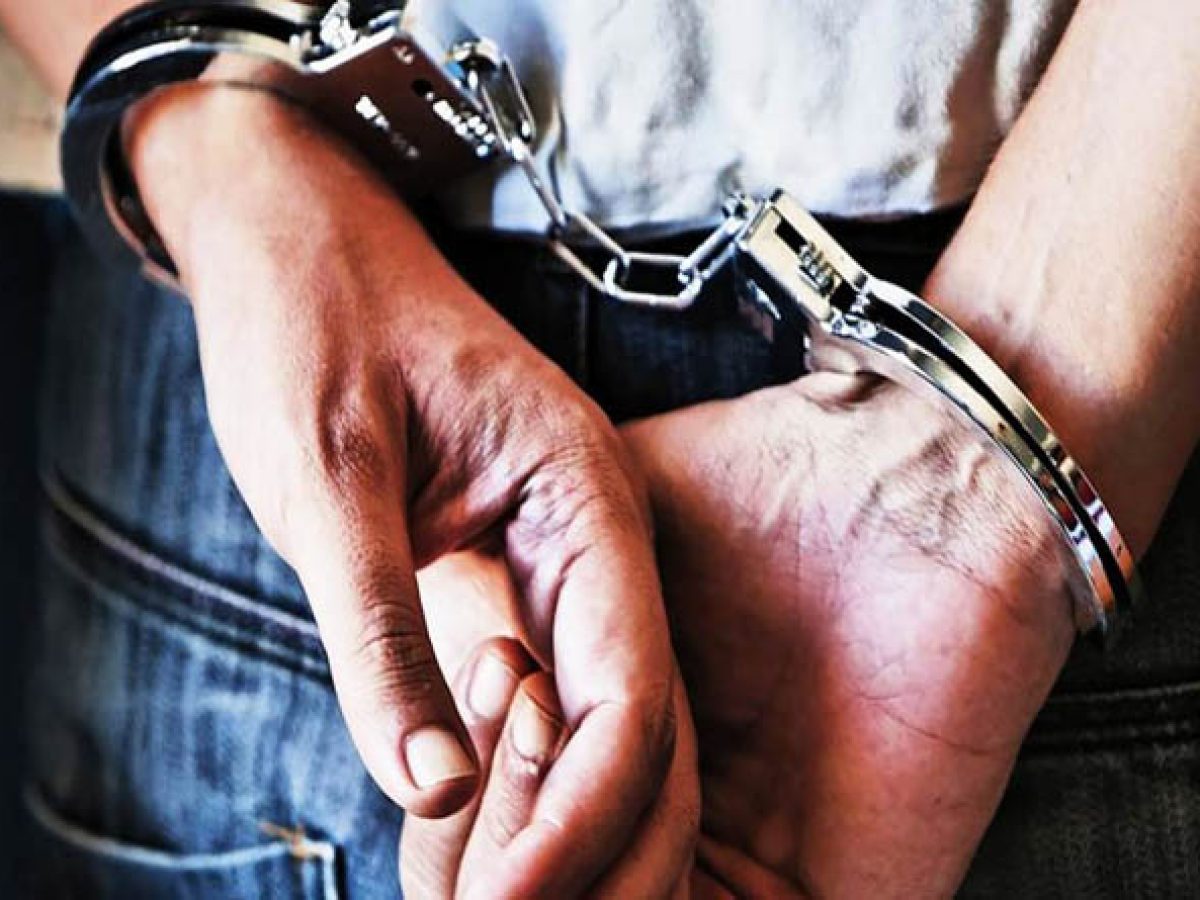 Σπάτα: Συλλήψεις στο αεροδρόμιο για λαθρεμπόριο τσιγάρων