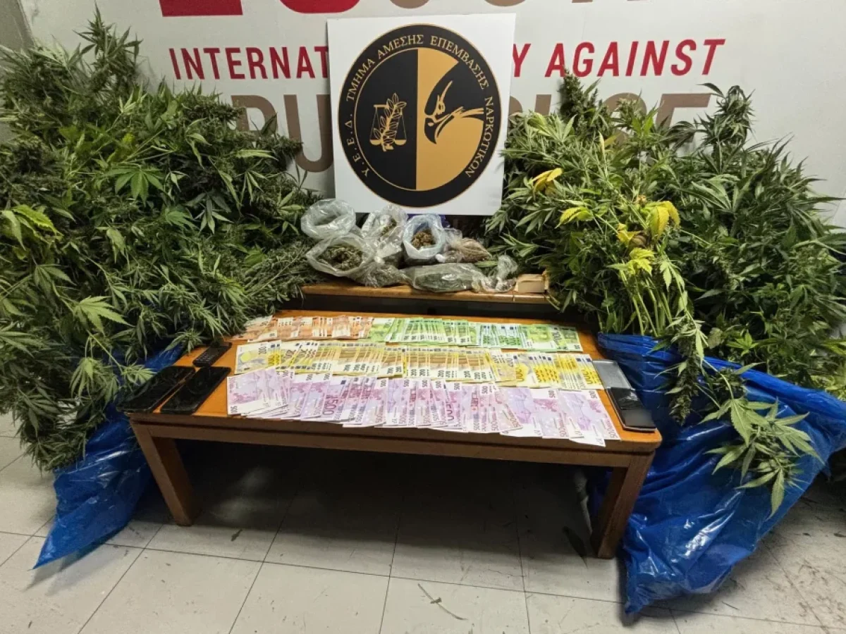 Σπίτι-βιτρίνα στο Κιάτο: Εντοπίστηκε πλήρως εξοπλισμένο εργαστήριο κάνναβης