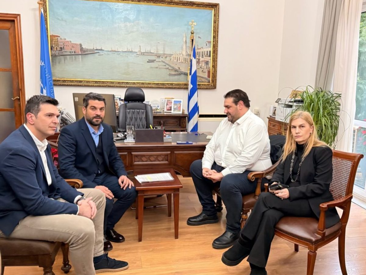 Στα Χανιά ο Υπουργός Εσωτερικών – Επισκέφθηκε το Δήμαρχο και παρευρέθη στην κοπή πίτας της Νέας Δημοκρατίας