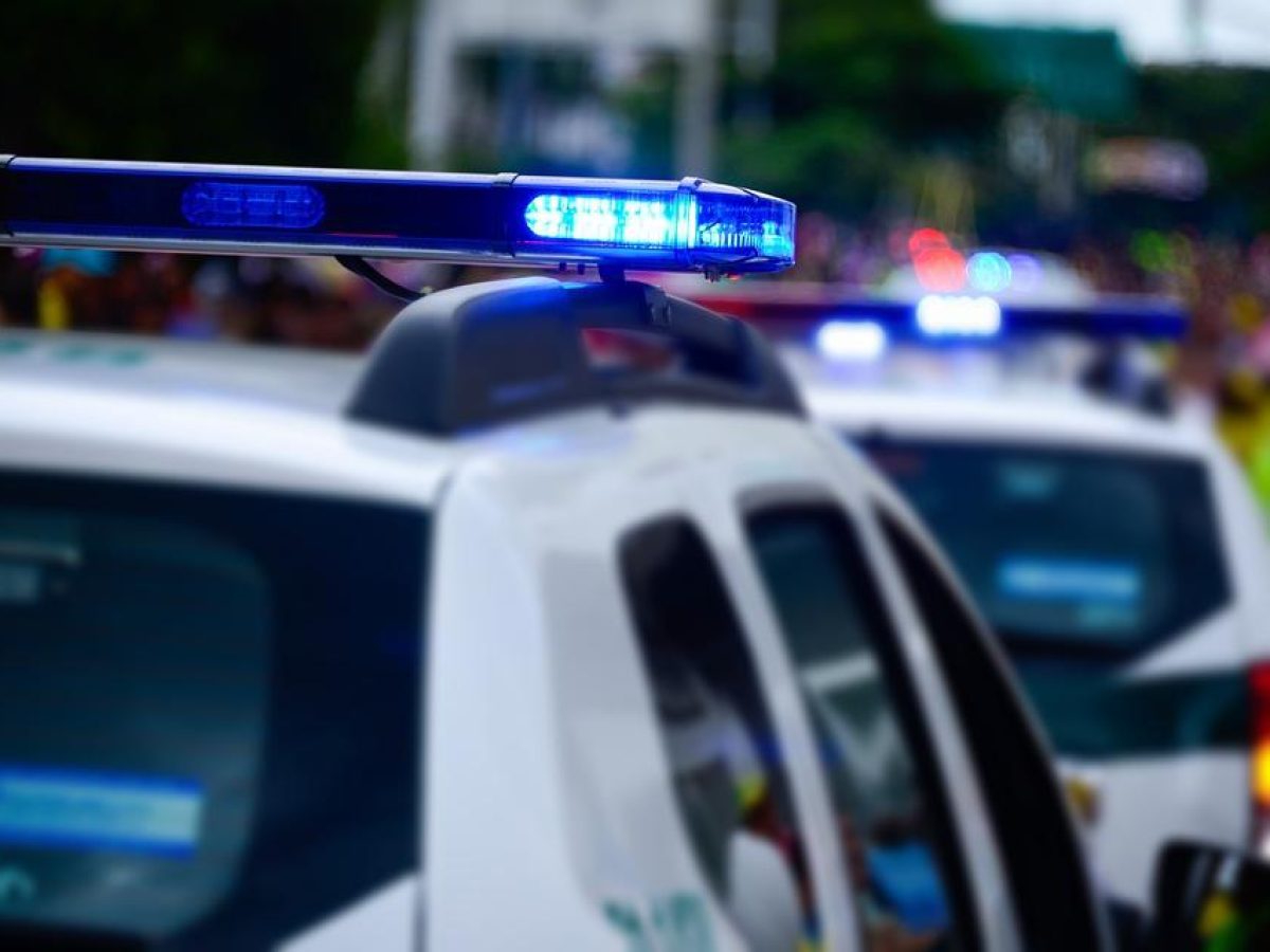 &Sigma;&tau;&alpha; &chi;έ&rho;&iota;&alpha; &tau;&eta;&sigmaf; &Alpha;&sigma;&tau;&upsilon;&nu;&omicron;&mu;ί&alpha;&sigmaf; &delta;&rho;ά&sigma;&tau;&epsilon;&sigmaf; &kappa;&lambda;&omicron;&pi;ώ&nu; &sigma;&epsilon; &Sigma;&pi;ά&rho;&tau;&eta;, &Kappa;&alpha;&lambda;&alpha;&mu;ά&tau;&alpha; &kappa;&alpha;&iota; &Mu;&epsilon;&sigma;&sigma;ή&nu;&eta;