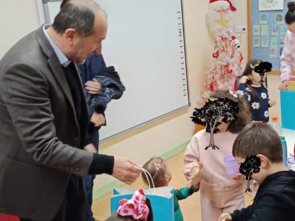 Στα νηπιαγωγεία ο Δήμαρχος