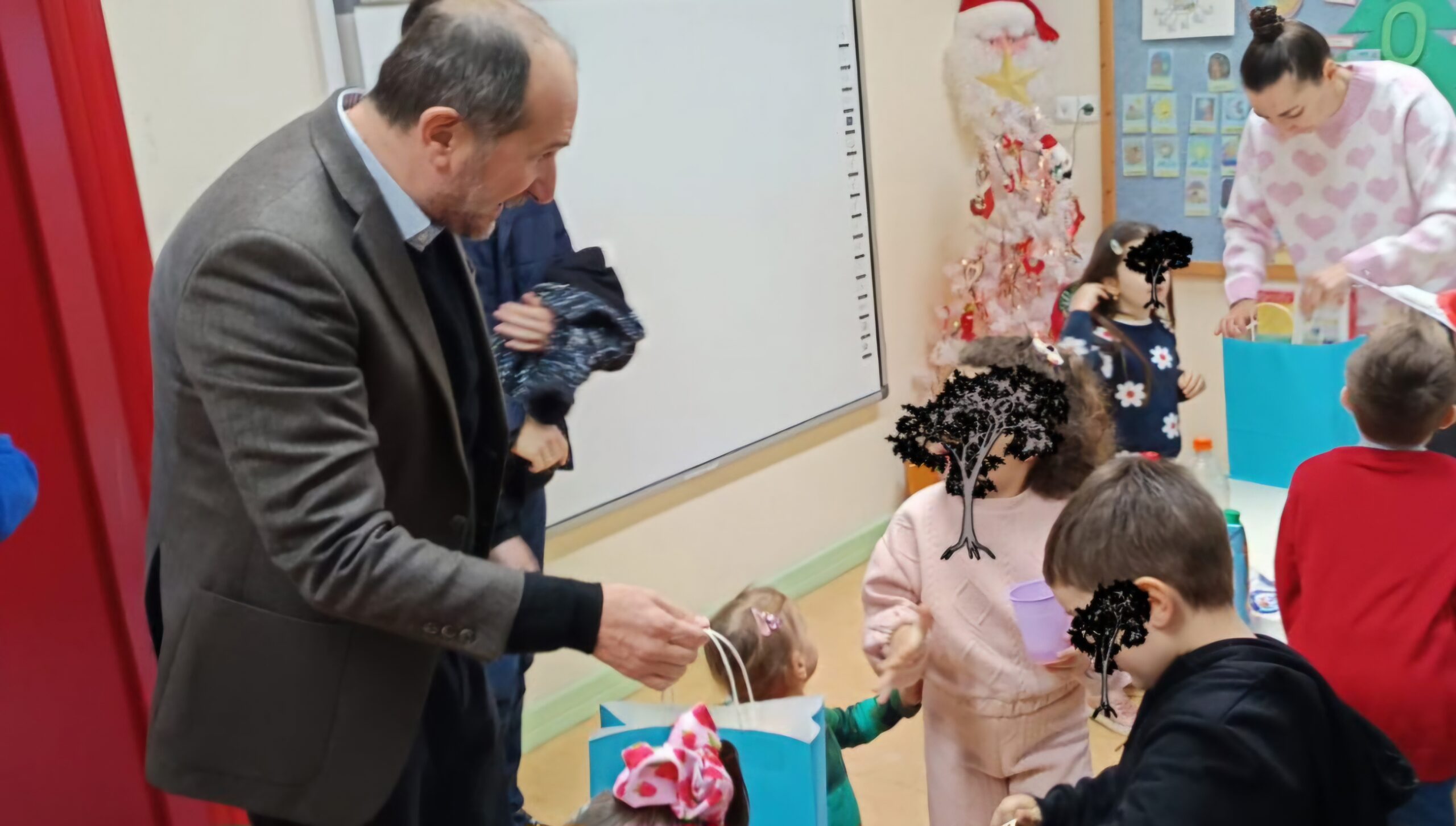 sta-nipiagogia-o-dimarchos