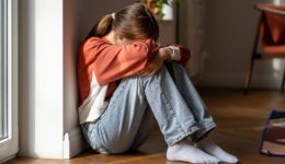 sta-oria-tou-to-dimosio